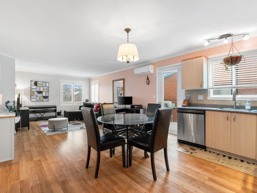 









7090


Rue Paul-Letondal

, 303,
Montréal (Rivière-des-Prairies/Pointe-aux-Trembles),




QC
H1E7C6

