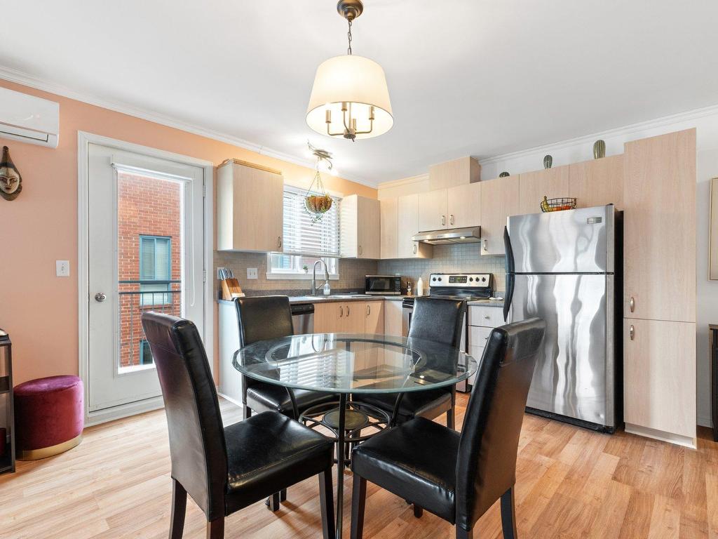 









7090


Rue Paul-Letondal

, 303,
Montréal (Rivière-des-Prairies/Pointe-aux-Trembles),




QC
H1E7C6

