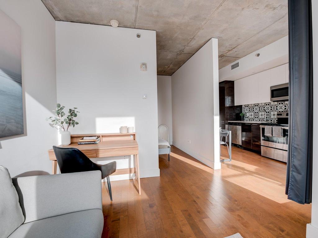 









888


Rue Wellington

, 506,
Montréal (Ville-Marie),




QC
H3C0N1

