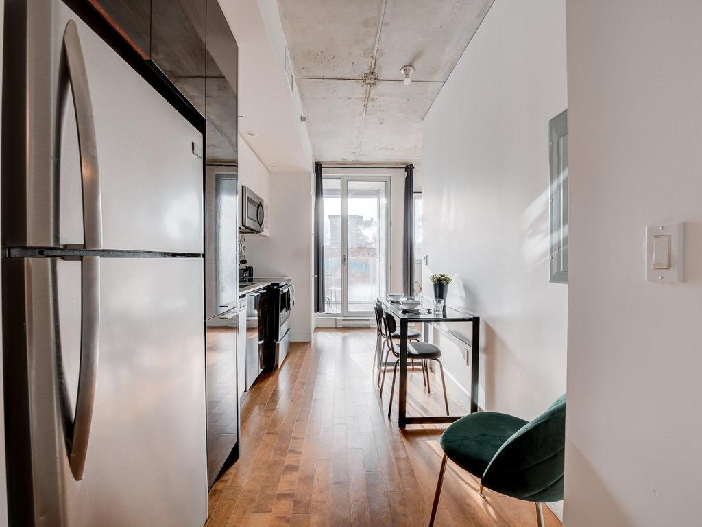 









888


Rue Wellington

, 506,
Montréal (Ville-Marie),




QC
H3C0N1

