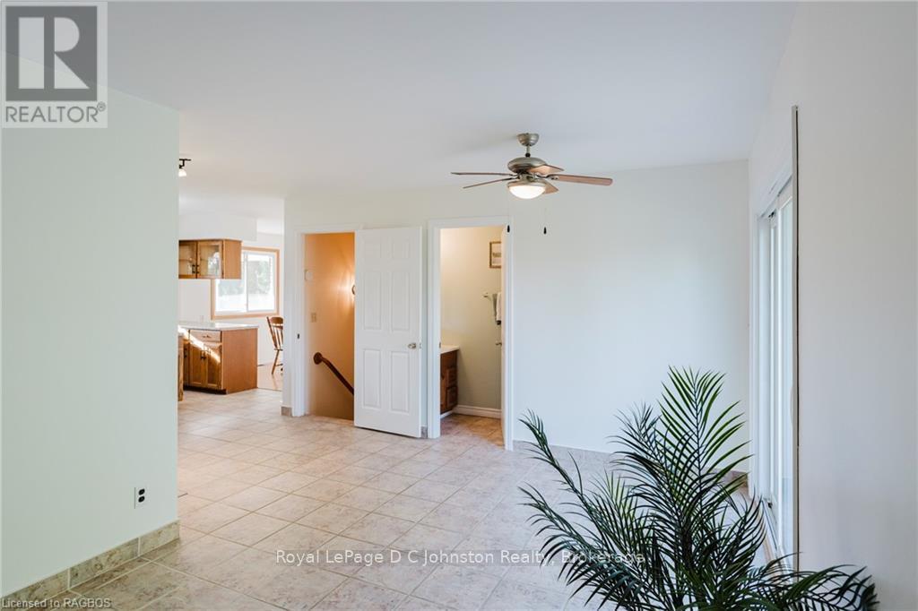 












7199 HIGHWAY 21 HIGHWAY

,
South Bruce Peninsula,







Ontario
N0H1A0

