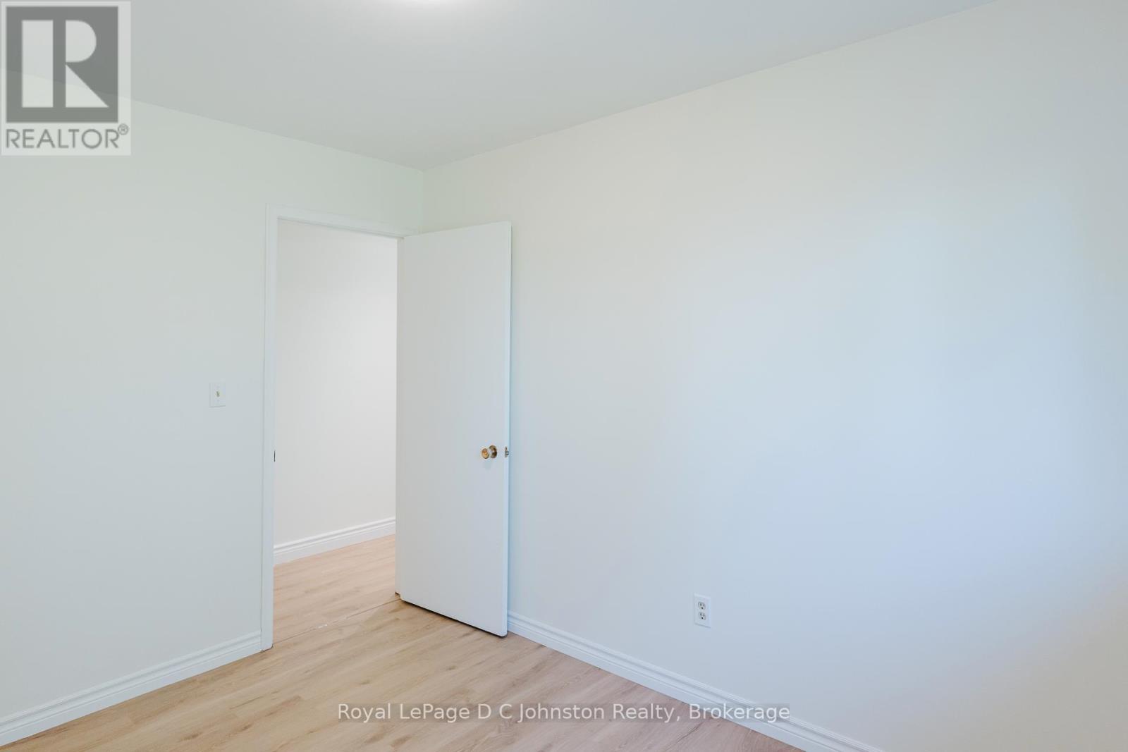 












7199 HIGHWAY 21 HIGHWAY

,
South Bruce Peninsula,







Ontario
N0H1A0


