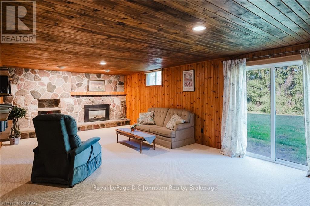 












7199 HIGHWAY 21 HIGHWAY

,
South Bruce Peninsula,







Ontario
N0H1A0

