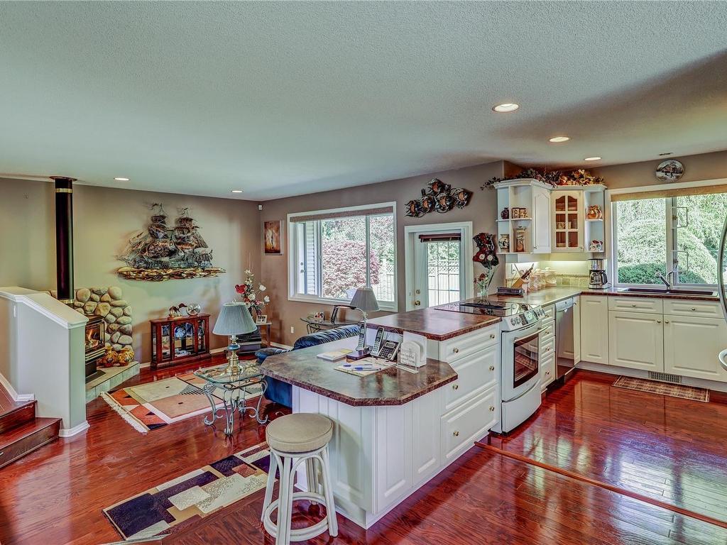 









2377


Westhill

Pl,
Nanaimo,




BC
V9R 6M9

