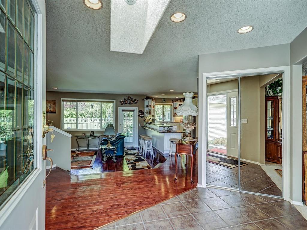 









2377


Westhill

Pl,
Nanaimo,




BC
V9R 6M9

