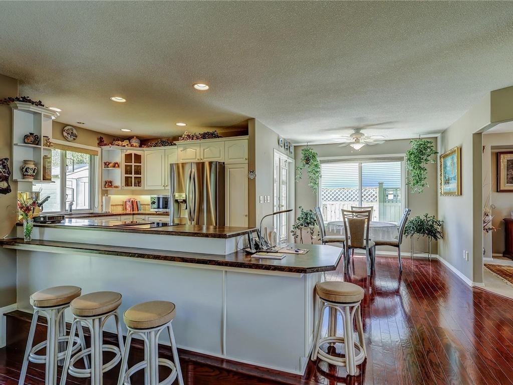 









2377


Westhill

Pl,
Nanaimo,




BC
V9R 6M9

