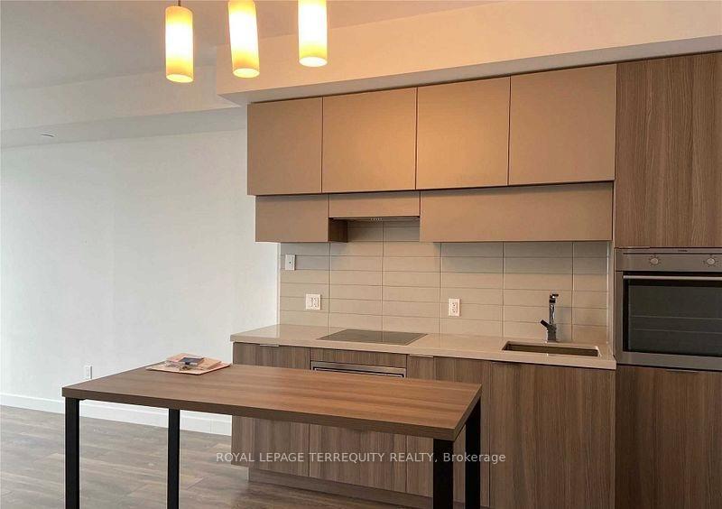 









8


Eglinton

Avenue East, 3706,
Toronto,




ON
M4P 0C1

