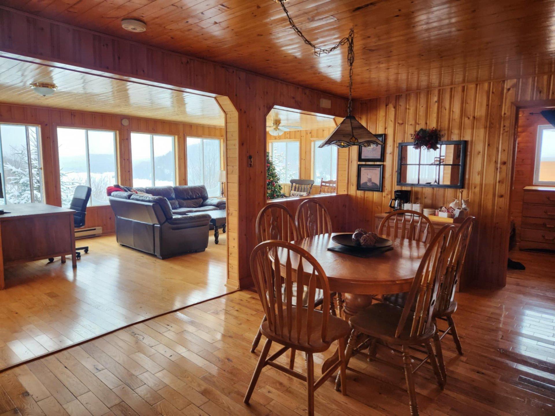 









62


Ch. Lakeview

,
Saint-Adolphe-d'Howard,




QC
J0T2B0

