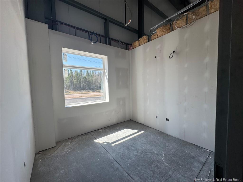 









825


Frenette

,
Moncton,




NB
E1H 2J4


