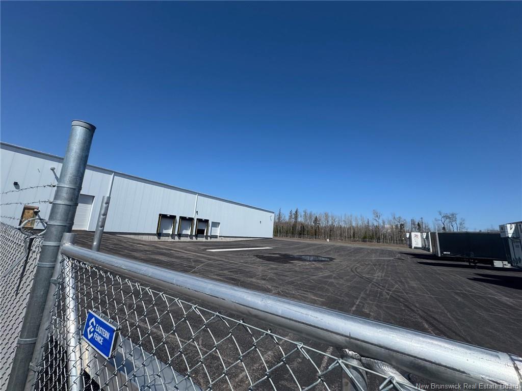 









825


Frenette

,
Moncton,




NB
E1H 2J4

