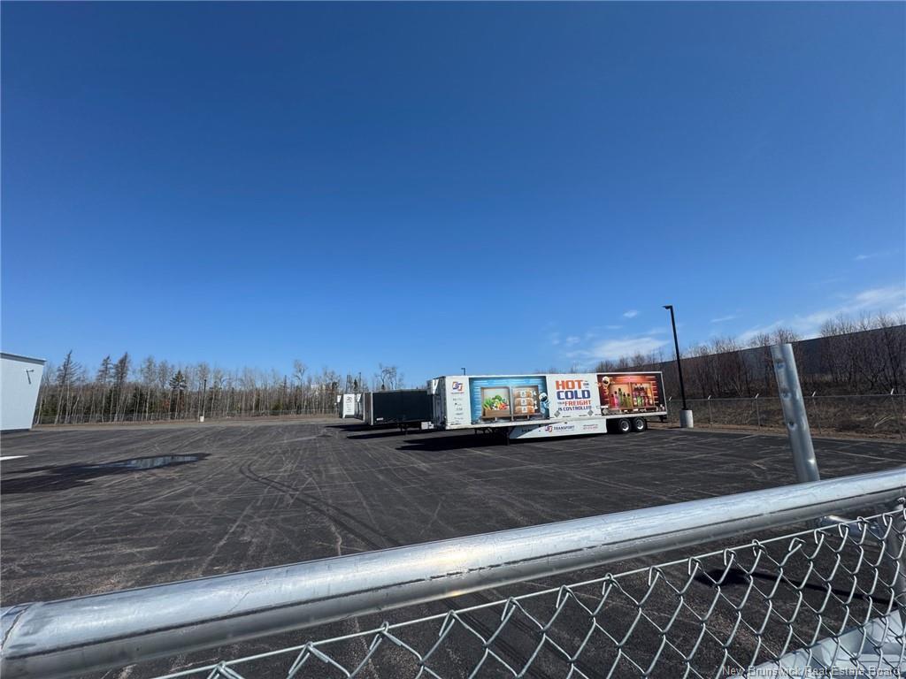 









825


Frenette

,
Moncton,




NB
E1H 2J4

