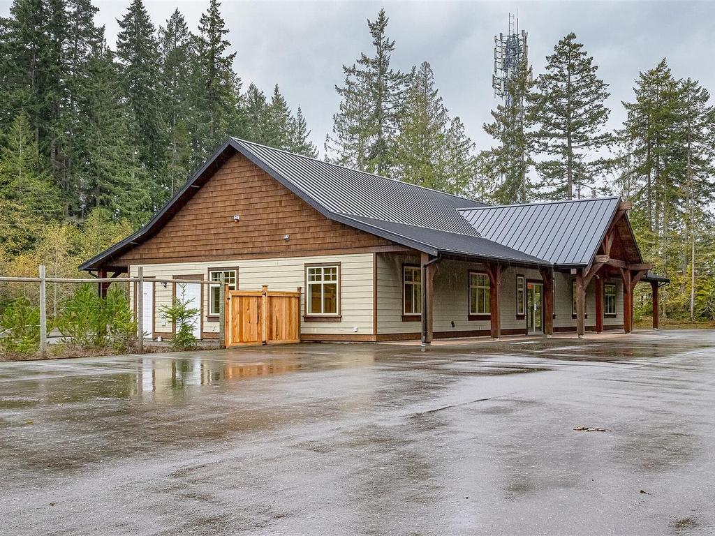 









230


Rupert

Rd East,
Qualicum Beach,




BC
V9K 1R3

