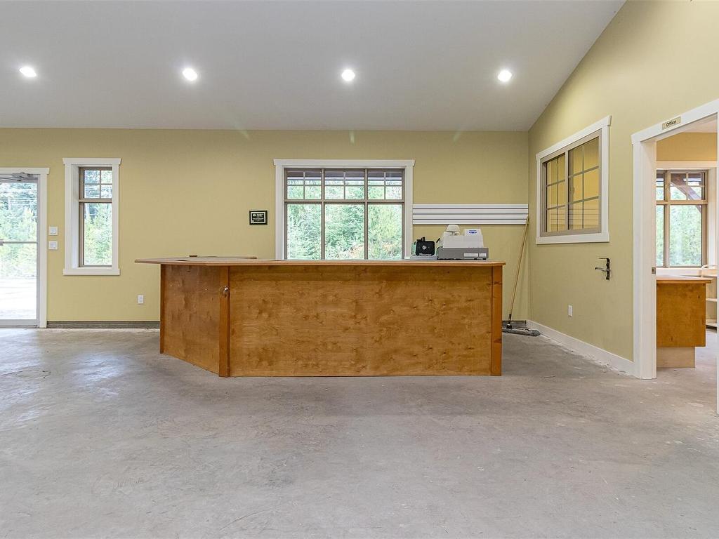 









230


Rupert

Rd East,
Qualicum Beach,




BC
V9K 1R3

