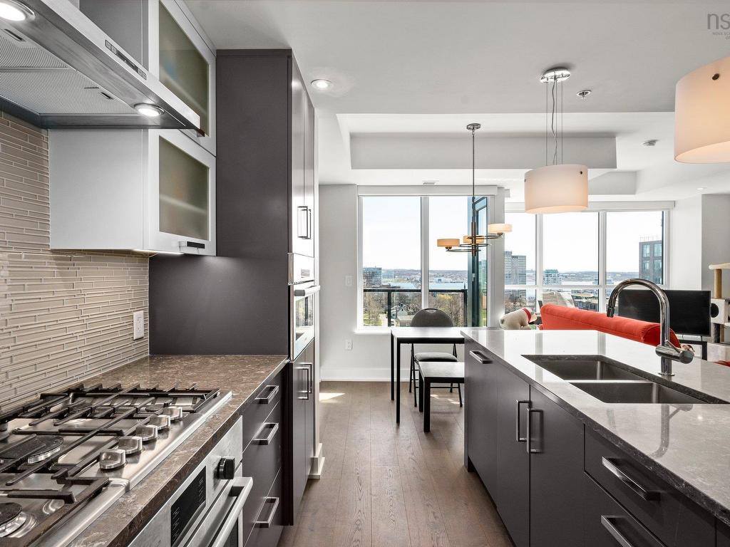 












1005 1585 South Park Street

,
Halifax,




NS
B3J 0H8

