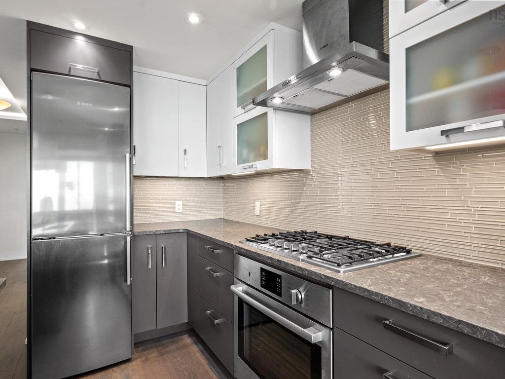 












1005 1585 South Park Street

,
Halifax,




NS
B3J 0H8


