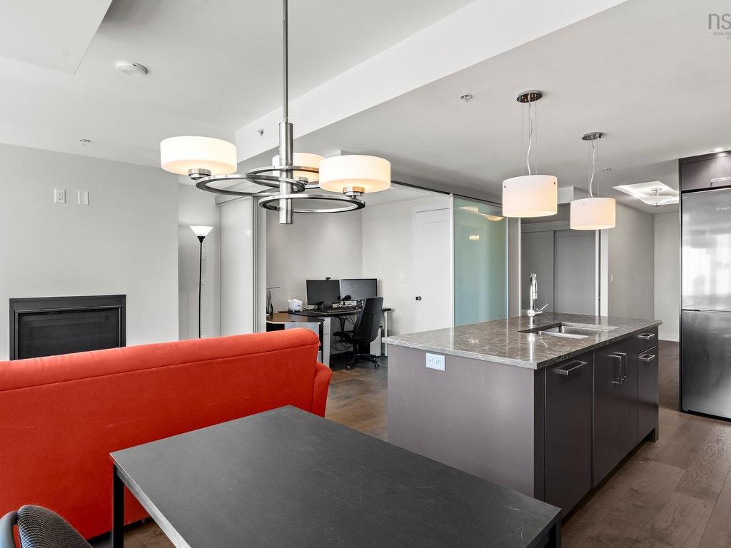 












1005 1585 South Park Street

,
Halifax,




NS
B3J 0H8

