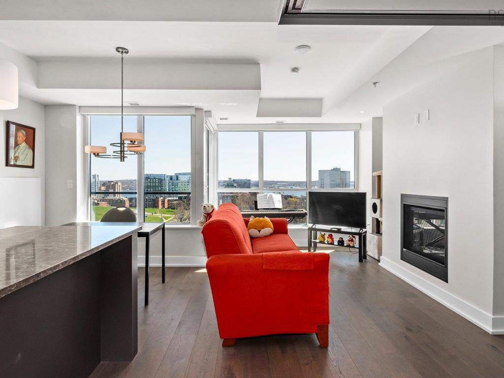 












1005 1585 South Park Street

,
Halifax,




NS
B3J 0H8

