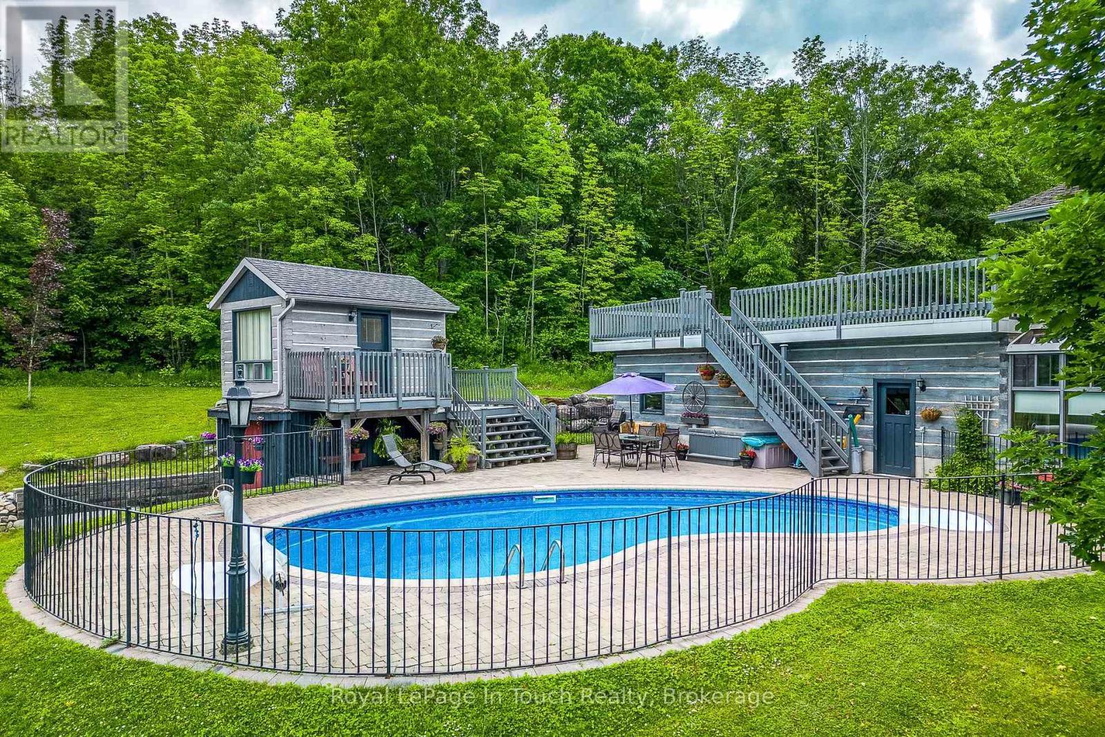 












335 MURRAY ROAD

,
Penetanguishene,




Ontario
L9M2H8


