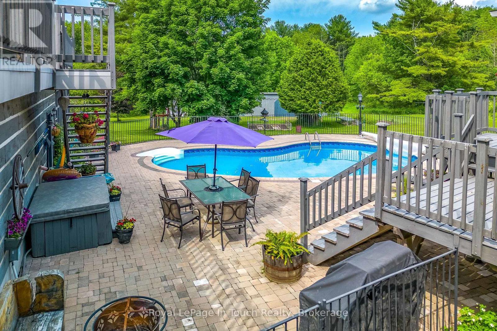 












335 MURRAY ROAD

,
Penetanguishene,




Ontario
L9M2H8

