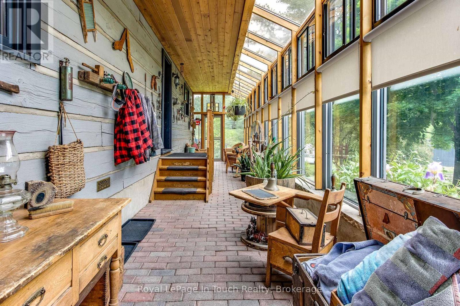












335 MURRAY ROAD

,
Penetanguishene,




Ontario
L9M2H8

