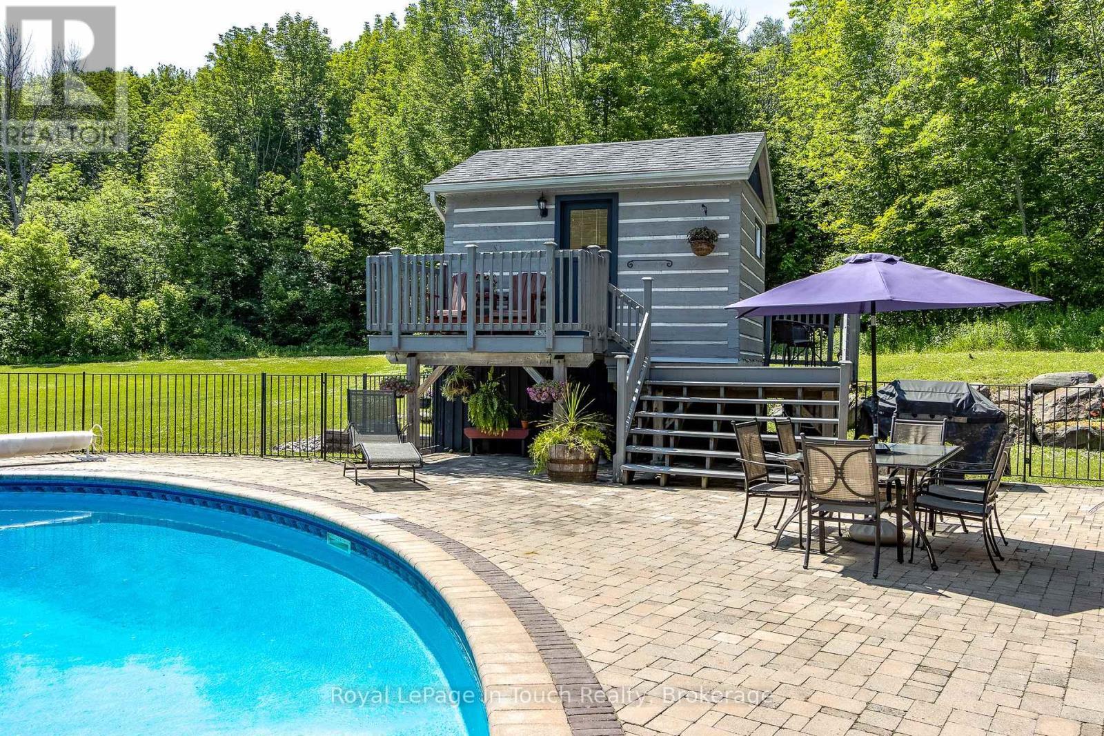 












335 MURRAY ROAD

,
Penetanguishene,




Ontario
L9M2H8

