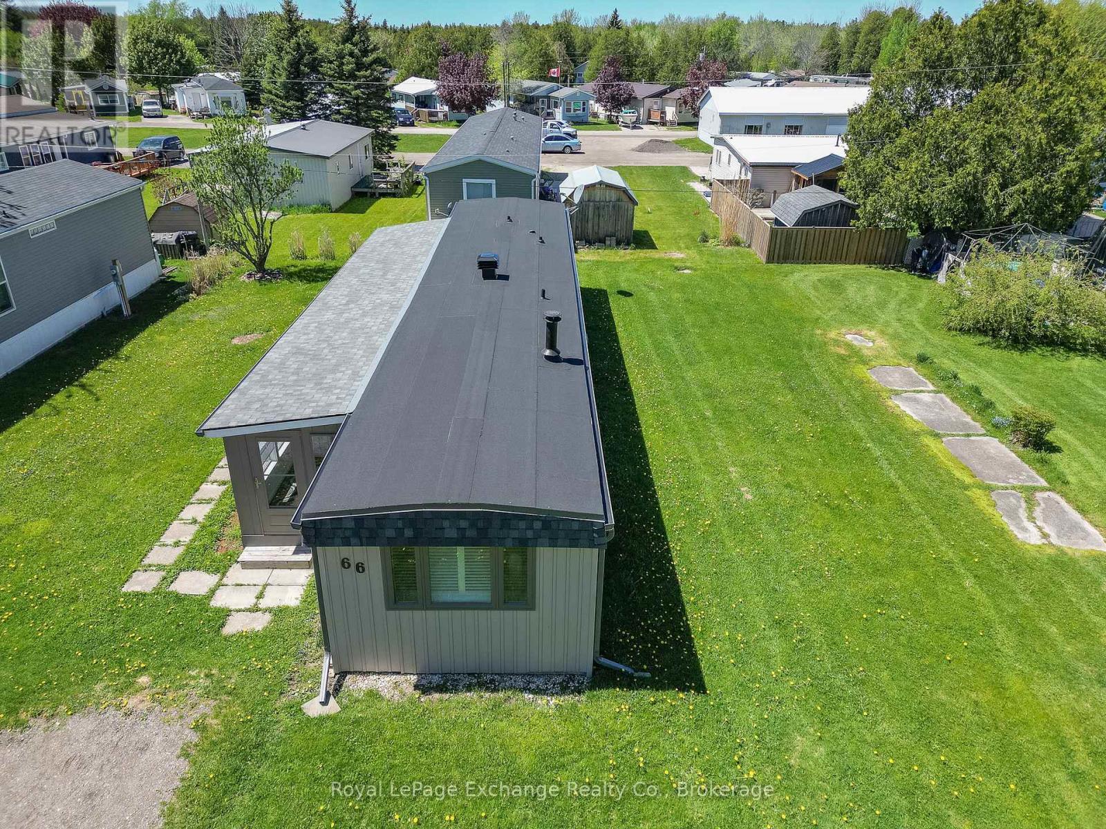 












66 APPLEWOOD BOULEVARD

,
Kincardine,




Ontario
N0G2T0

