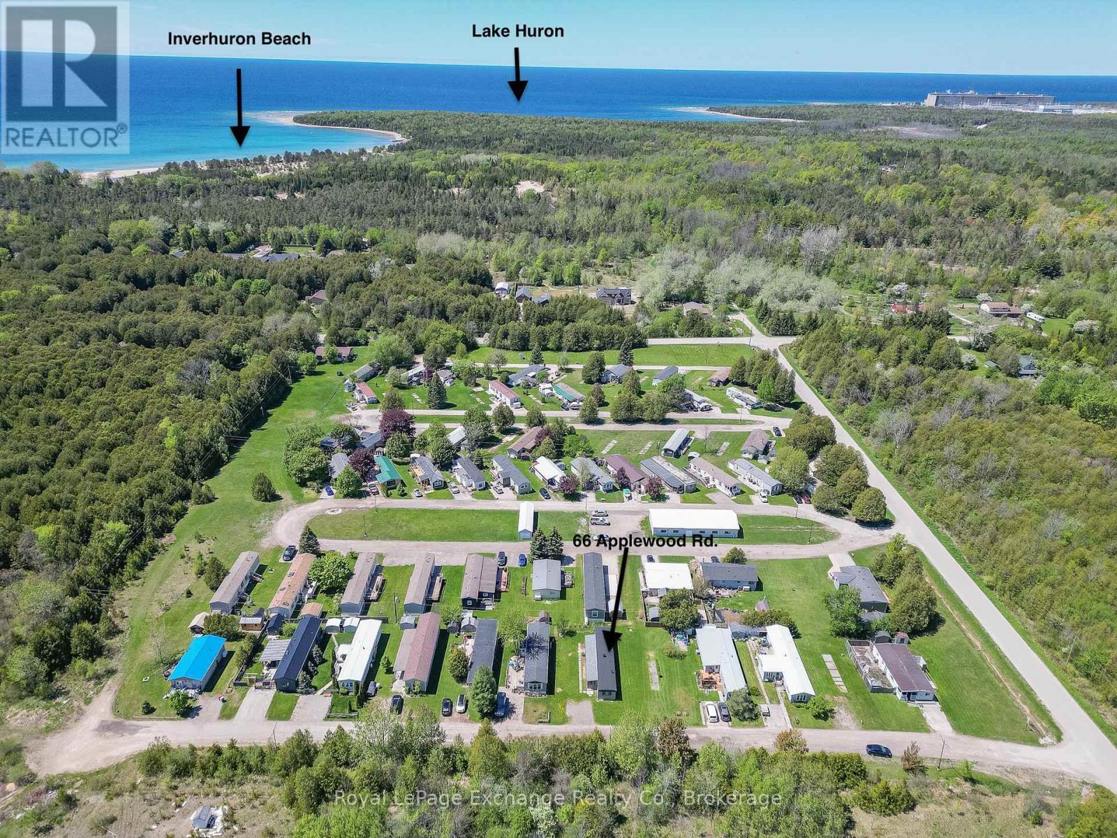 












66 APPLEWOOD BOULEVARD

,
Kincardine,




Ontario
N0G2T0

