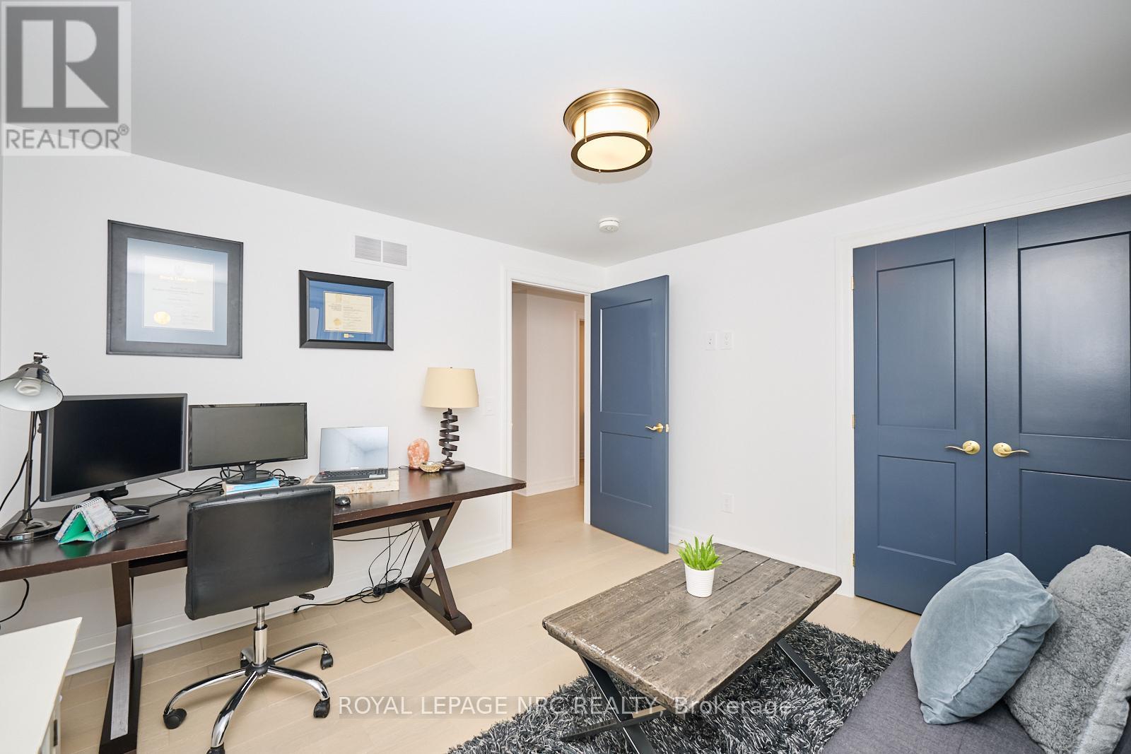 












7456 PARKSIDE ROAD

,
Niagara Falls (Brown),




Ontario
L2H0K7

