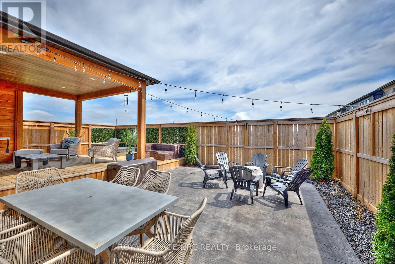 












7456 PARKSIDE ROAD

,
Niagara Falls (Brown),




Ontario
L2H0K7

