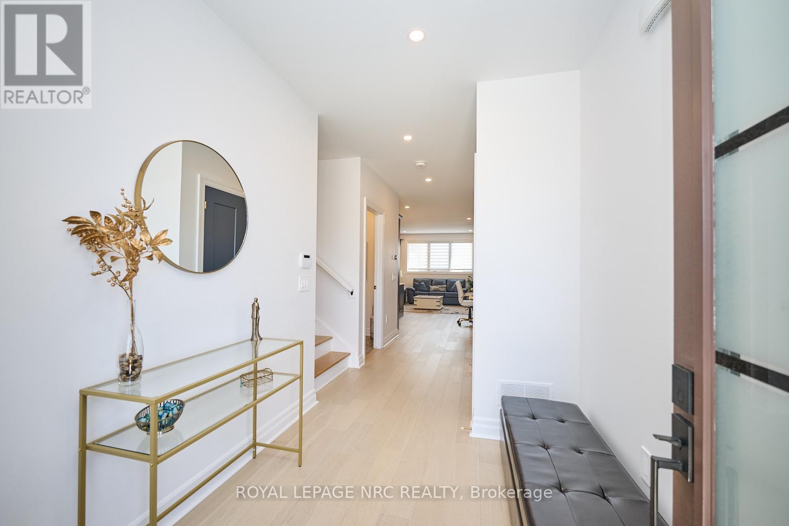 












7456 PARKSIDE ROAD

,
Niagara Falls (Brown),




Ontario
L2H0K7


