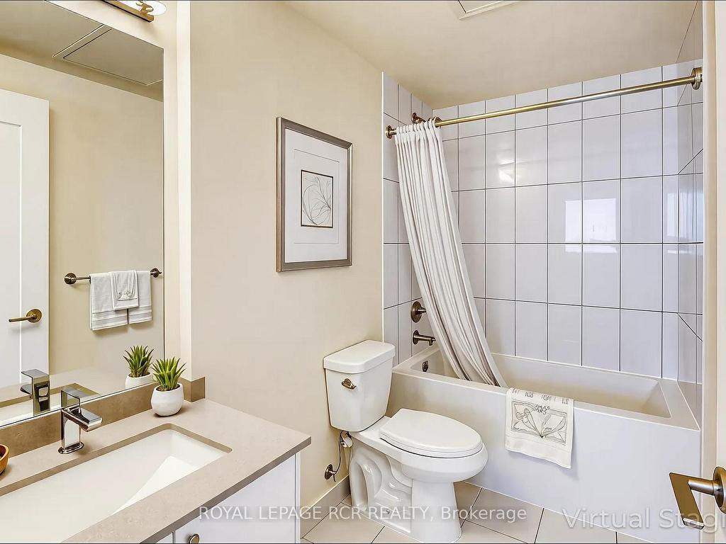 









9000


Jane

Street, 425,
Vaughan,




ON
L4K 0M6

