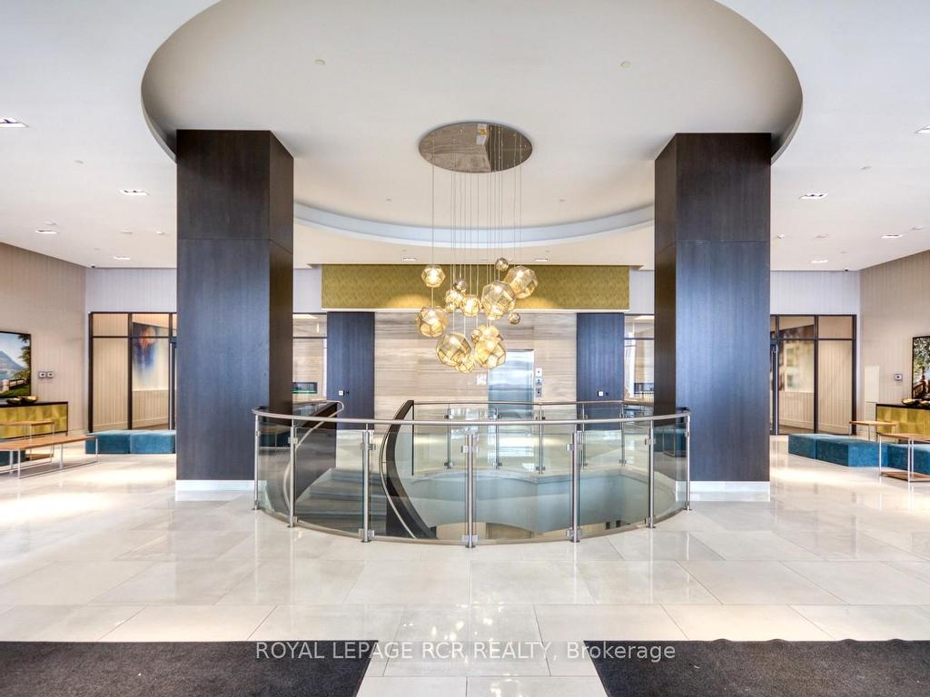 









9000


Jane

Street, 425,
Vaughan,




ON
L4K 0M6

