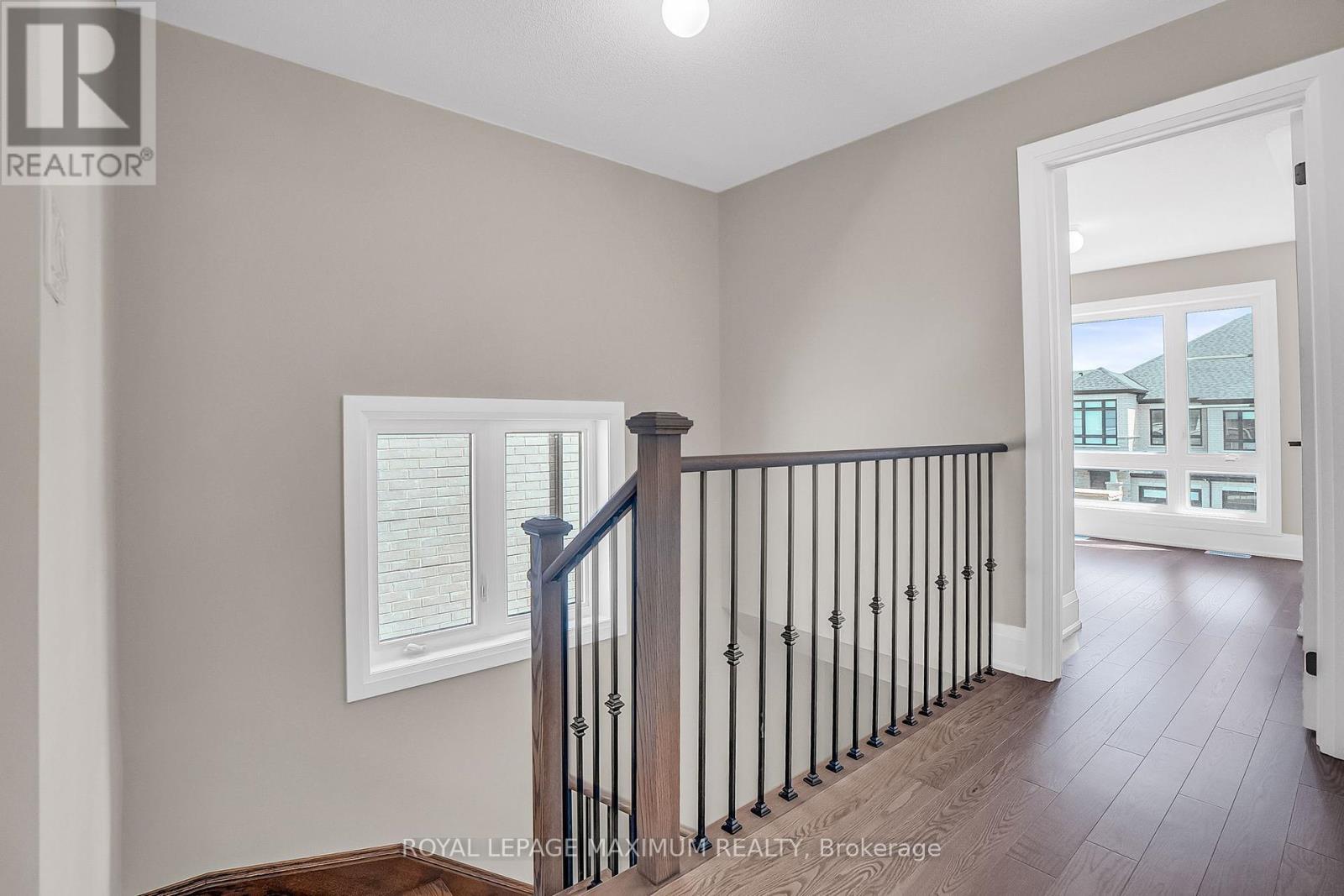 












139 CLOSSON DRIVE

,
Whitby,




Ontario
L1P0M7

