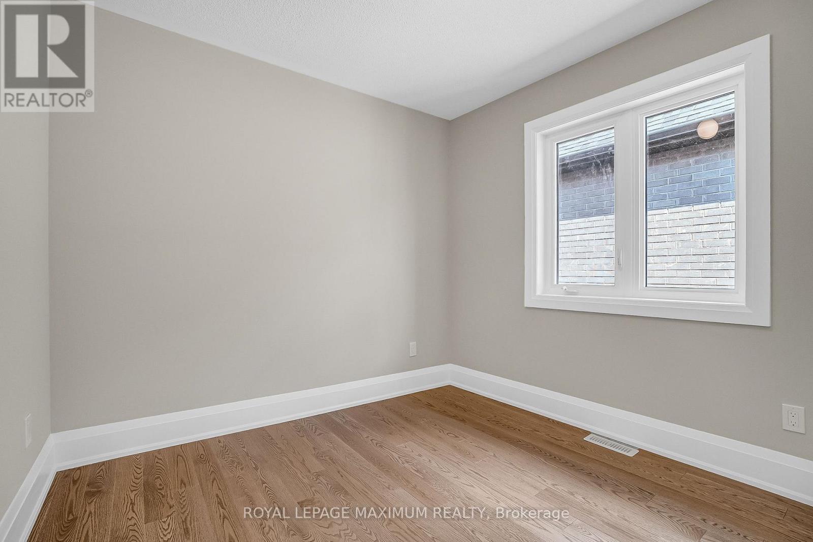 












139 CLOSSON DRIVE

,
Whitby,




Ontario
L1P0M7

