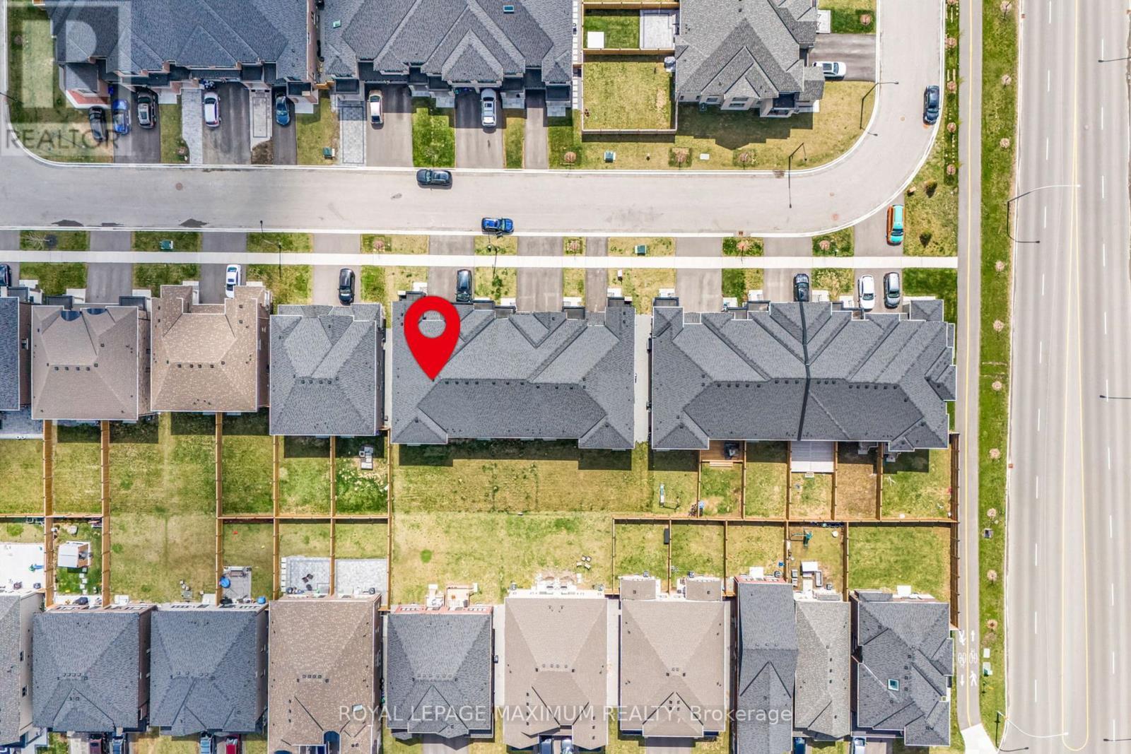 












139 CLOSSON DRIVE

,
Whitby,




Ontario
L1P0M7

