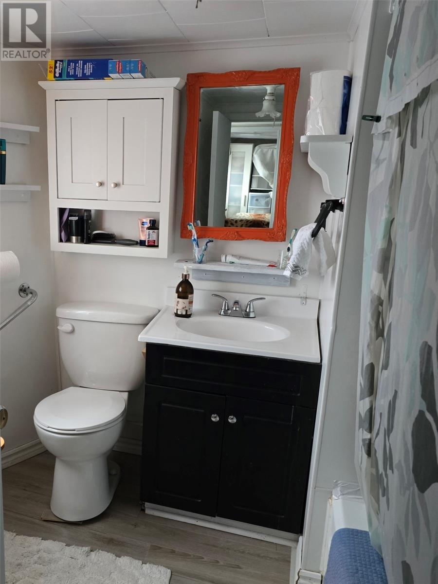 












17 Tunnel Road

,
Rose Blanche,




Newfoundland & Labrador
A0M1P0

