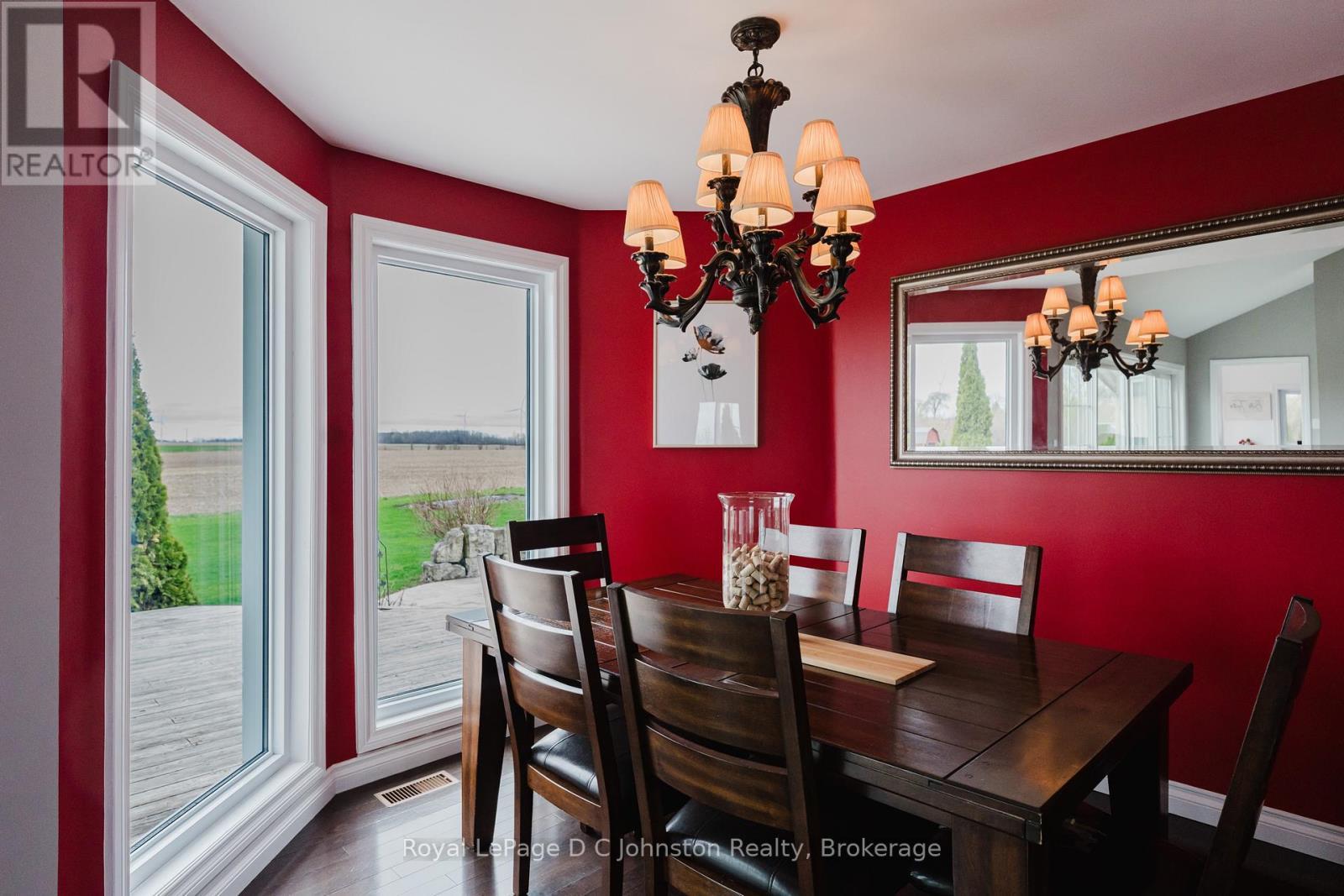 












3622 HIGHWAY 21

,
Kincardine,




Ontario
N0G2T0

