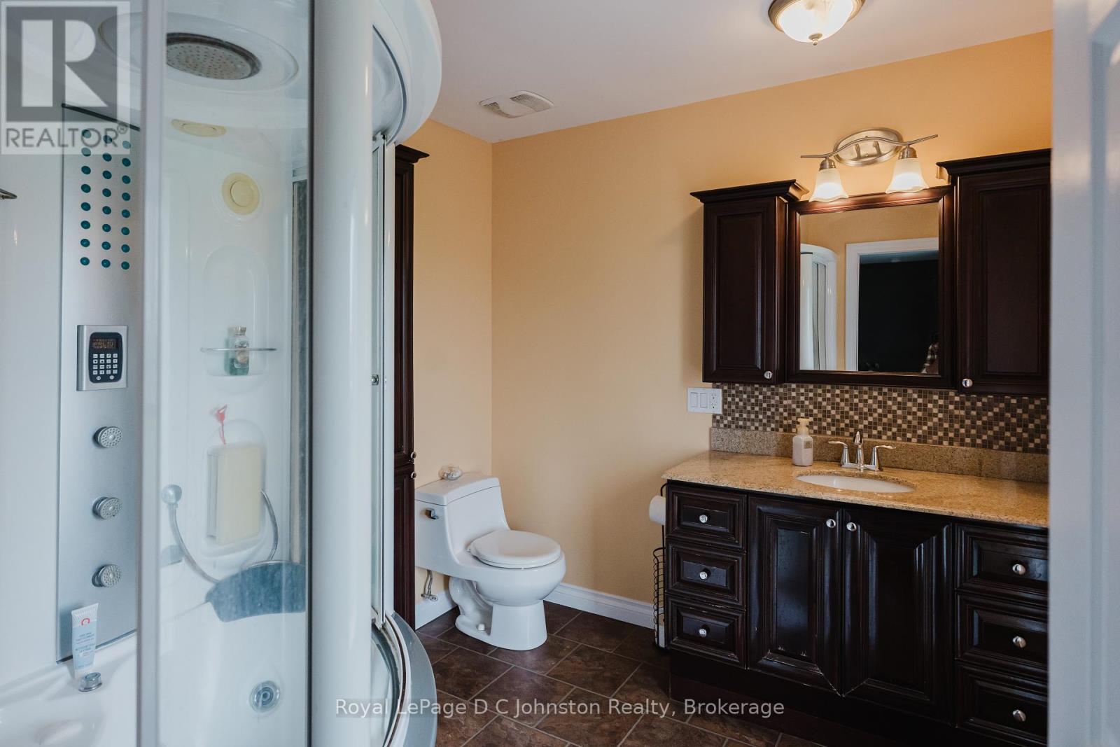 












3622 HIGHWAY 21

,
Kincardine,




Ontario
N0G2T0

