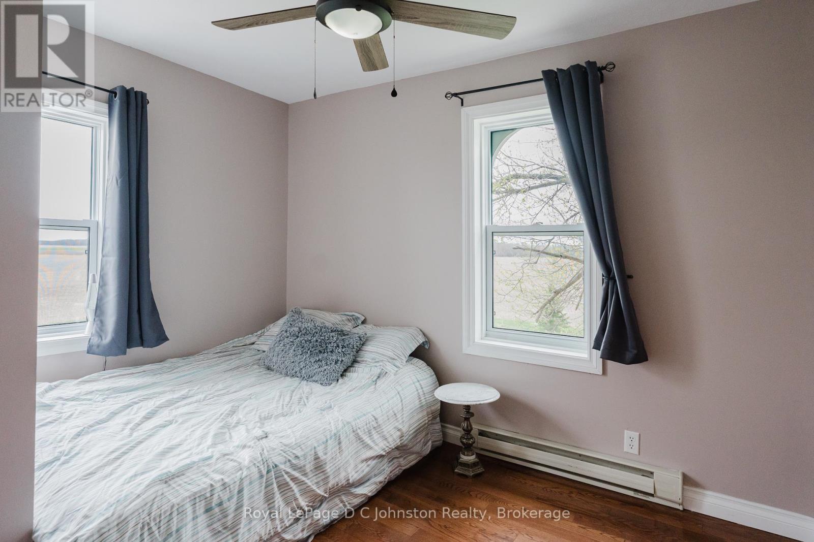 












3622 HIGHWAY 21

,
Kincardine,




Ontario
N0G2T0

