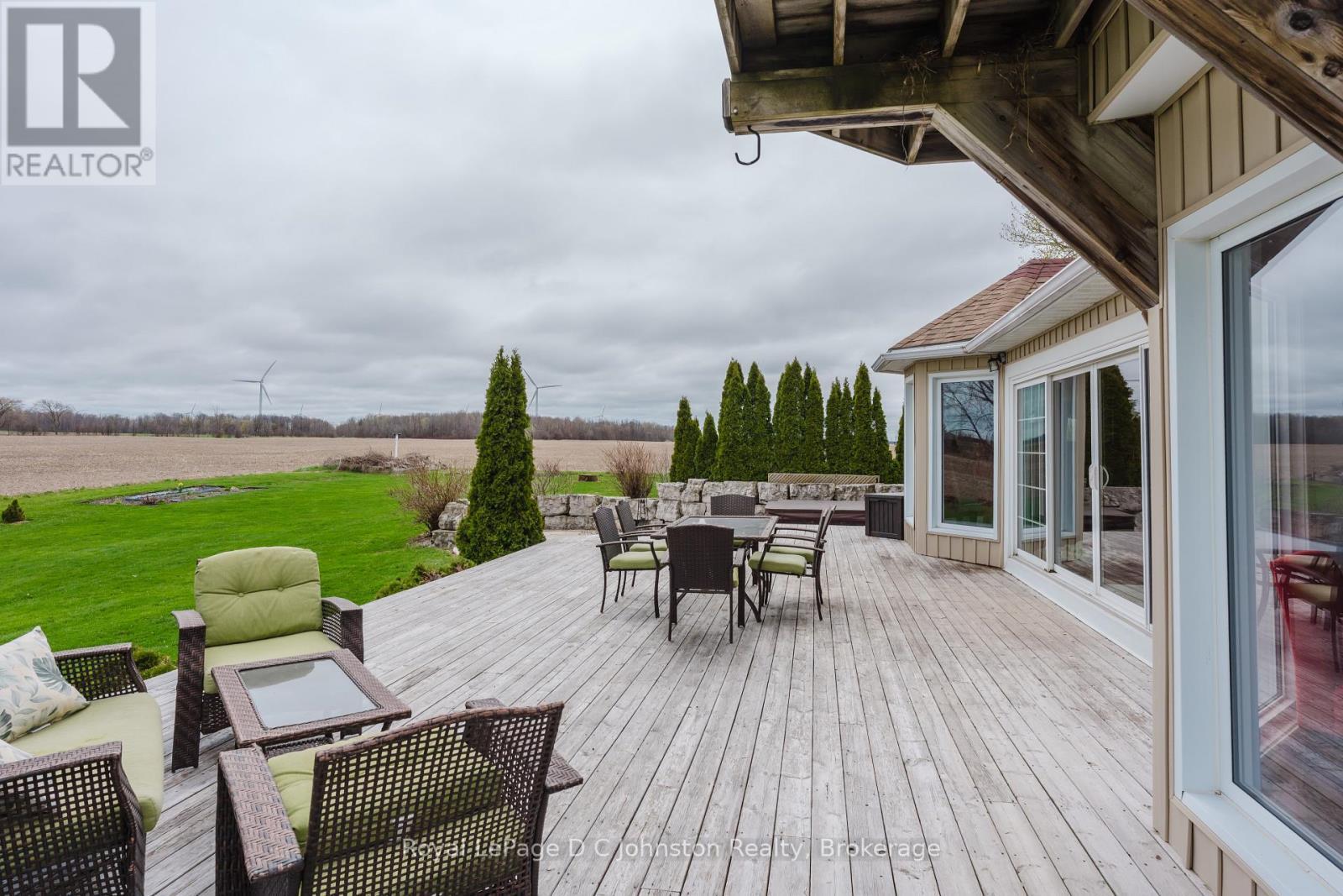 












3622 HIGHWAY 21

,
Kincardine,




Ontario
N0G2T0

