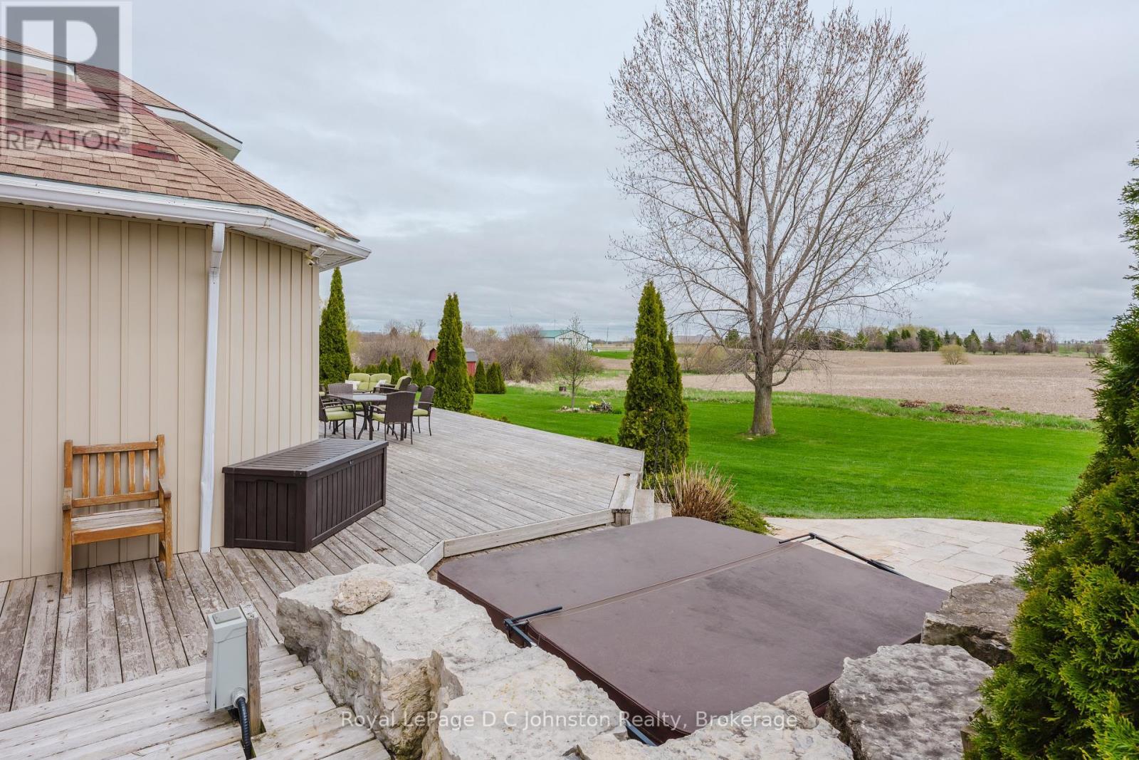 












3622 HIGHWAY 21

,
Kincardine,




Ontario
N0G2T0

