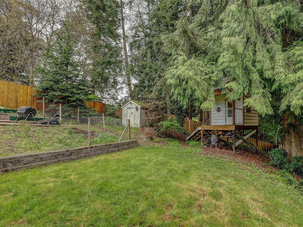 









517


Doreen

Pl,
Nanaimo,




BC
V9T 4S1

