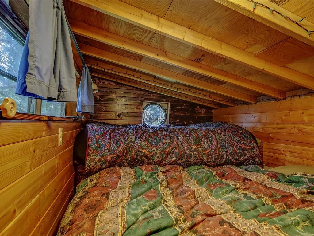 









517


Doreen

Pl,
Nanaimo,




BC
V9T 4S1

