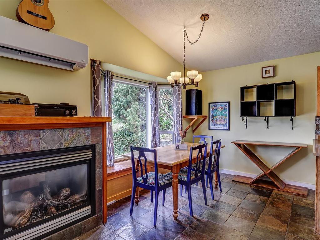 









517


Doreen

Pl,
Nanaimo,




BC
V9T 4S1

