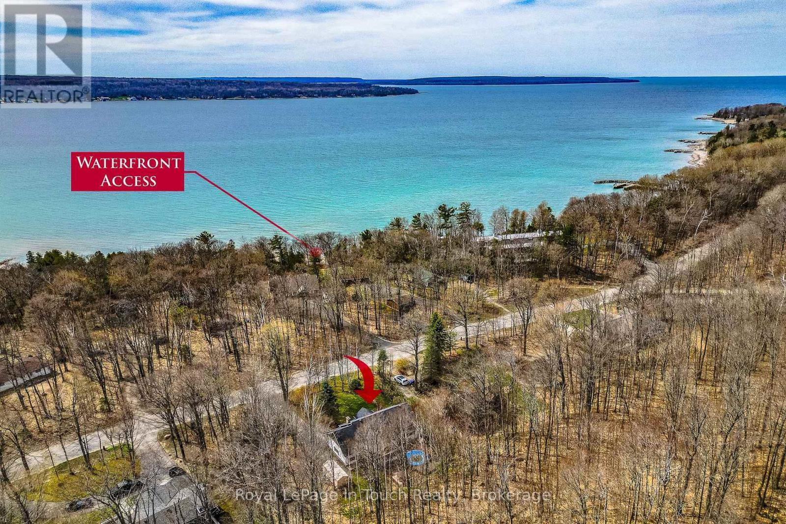












119 SILVER BIRCH DRIVE

,
Tiny,




Ontario
L9M0M6

