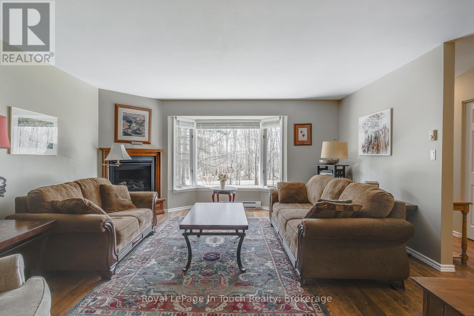 












119 SILVER BIRCH DRIVE

,
Tiny,




Ontario
L9M0M6

