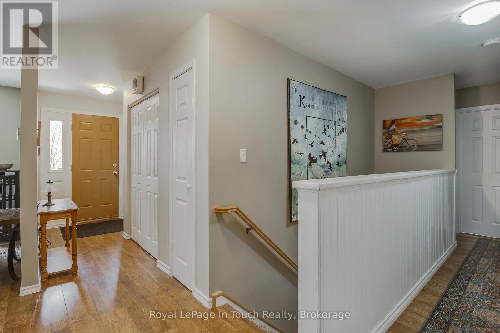 












119 SILVER BIRCH DRIVE

,
Tiny,




Ontario
L9M0M6

