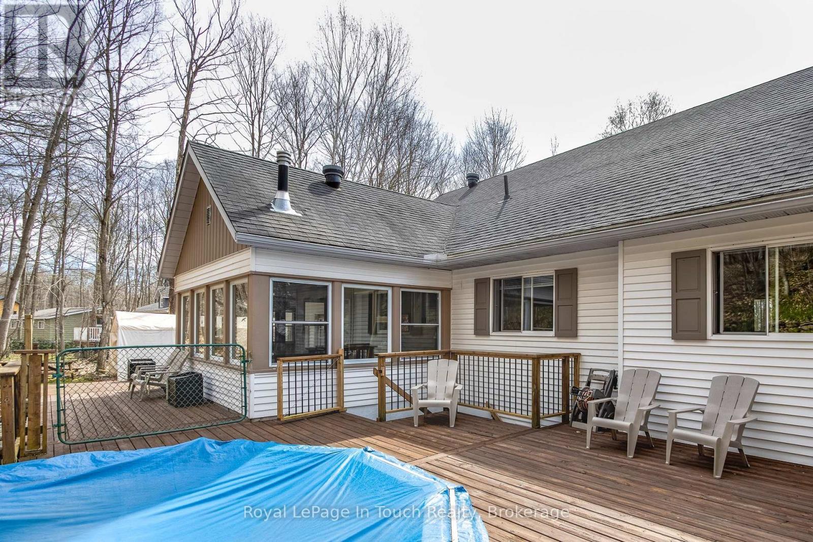 












119 SILVER BIRCH DRIVE

,
Tiny,




Ontario
L9M0M6

