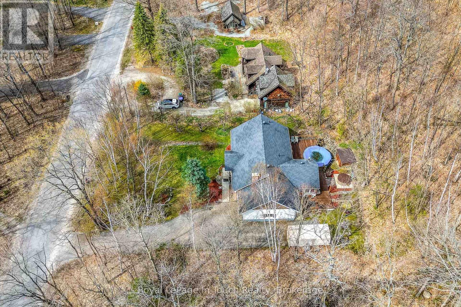












119 SILVER BIRCH DRIVE

,
Tiny,




Ontario
L9M0M6

