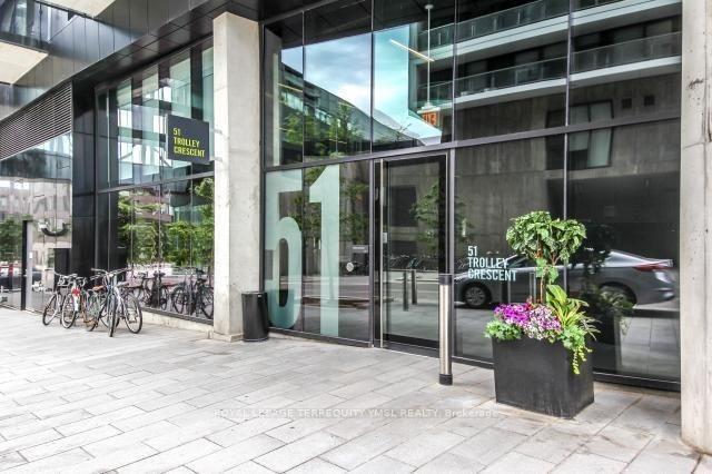 









51


Trolley

Crescent, 302,
Toronto,




ON
M5A 0E9


